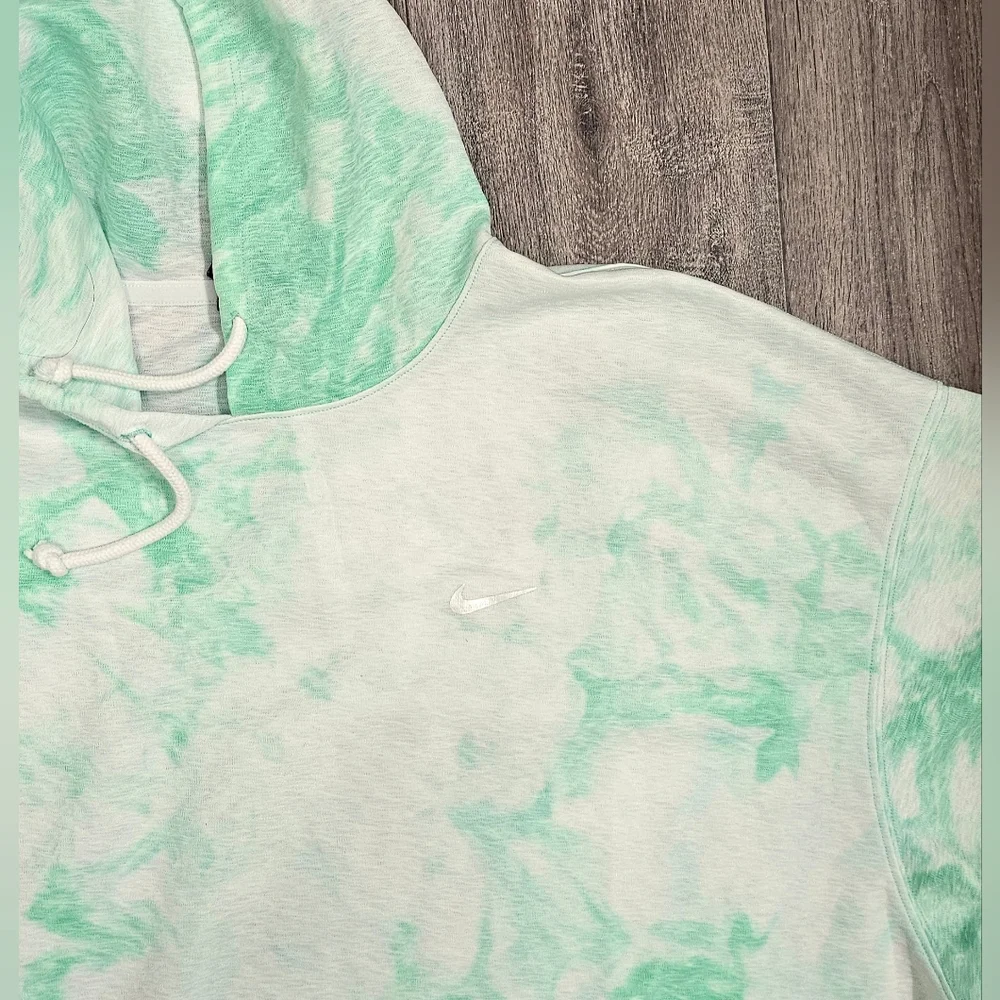 Women's Nike Icon Clash Pullover Training Hoodie Glow Green-Size Large